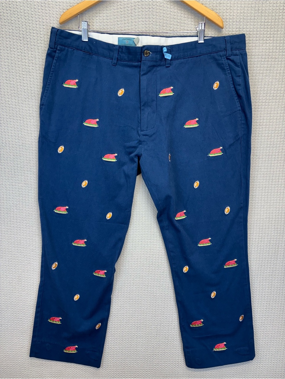 Castaway Nantucket Island Turkey & Football Men’s Blue Pants Embroidered 42X UF